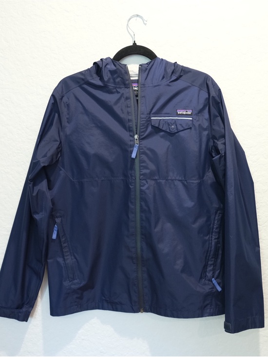 Patagonia Other - Patagonia Torrentshell Jacket Kids XXL 16-18 Blue Waterproof Hooded Zip Pockets